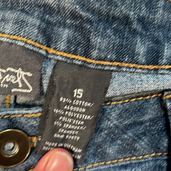 Jeans - Picture 3 of 4
